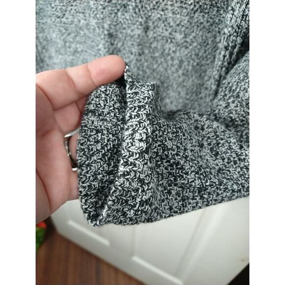 Design In History Woman XL Sweater Black Heathered Pullover Long Sleeves Casual - Picture 7 of 9